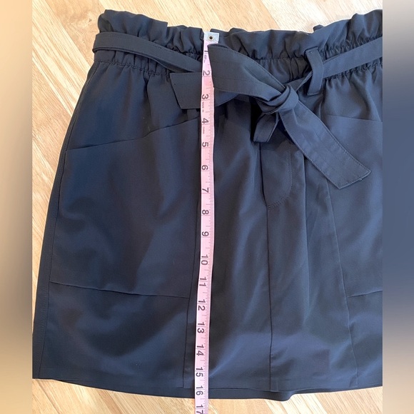 Athleta Paperbag Tie Waist Skort - Picture 4 of 8